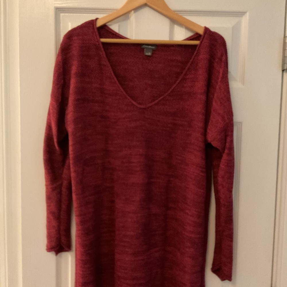 Eddie Bauer Women's V-Neck Sweater - Burgundy